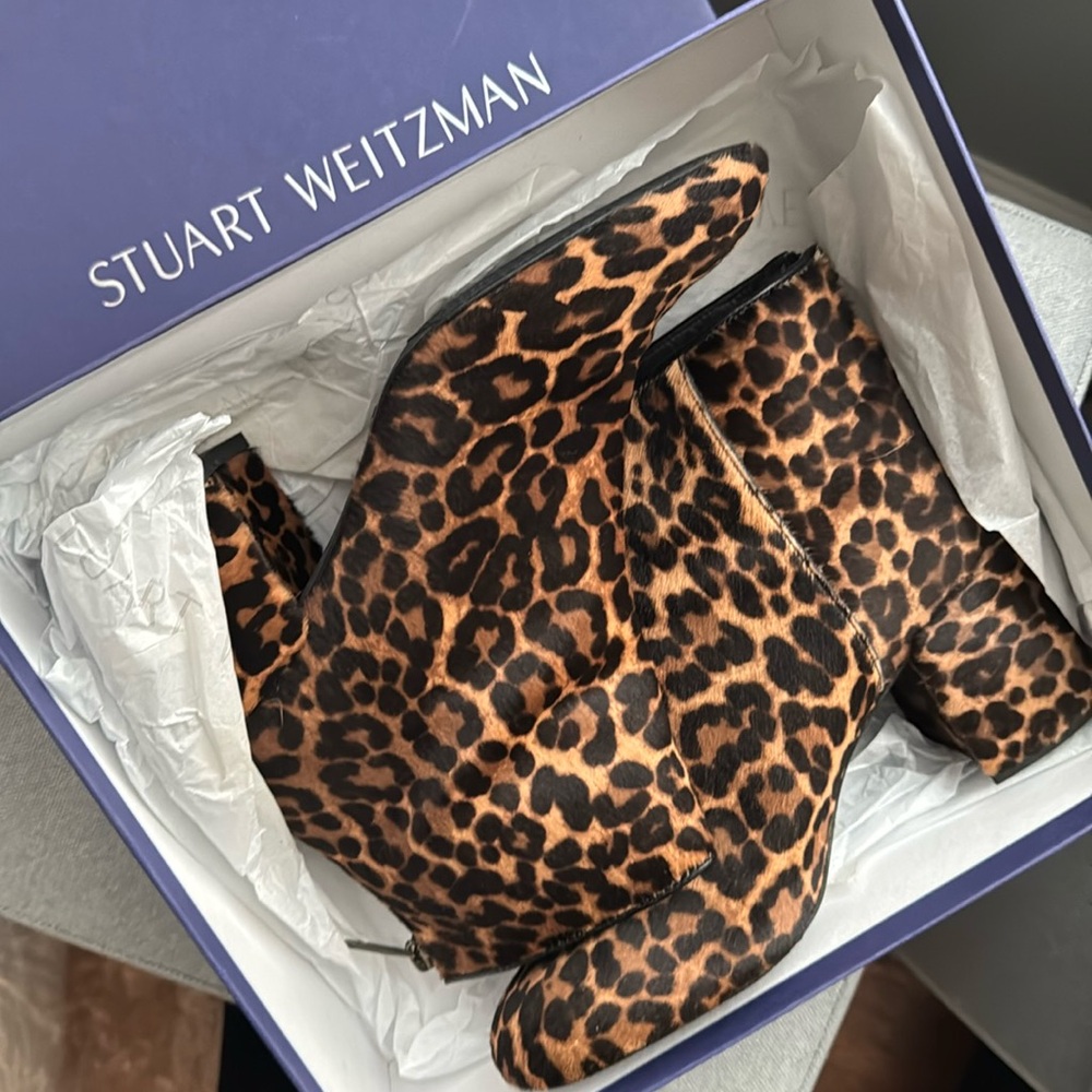 Stuart Weitzman Leopard boots